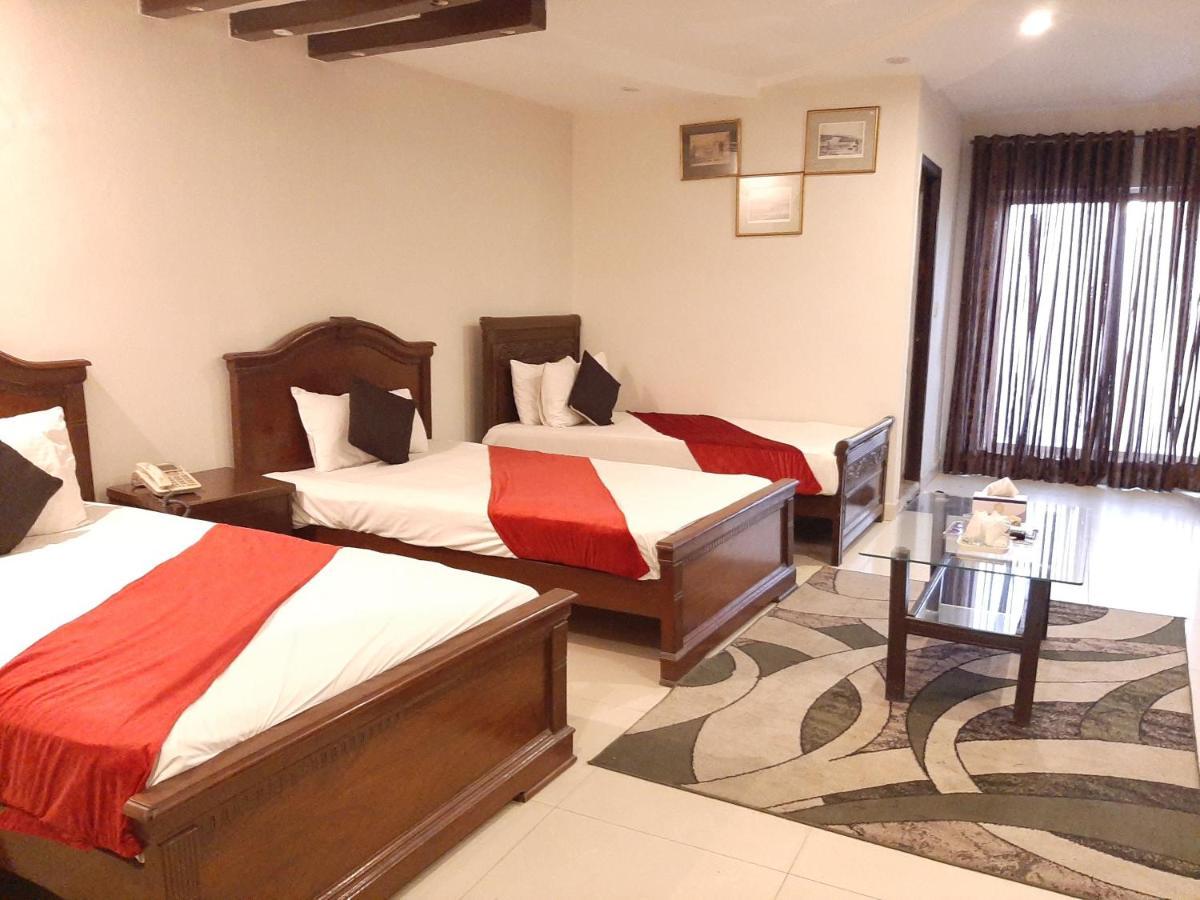 Gulberg Continental Hotel Lahore Exterior foto